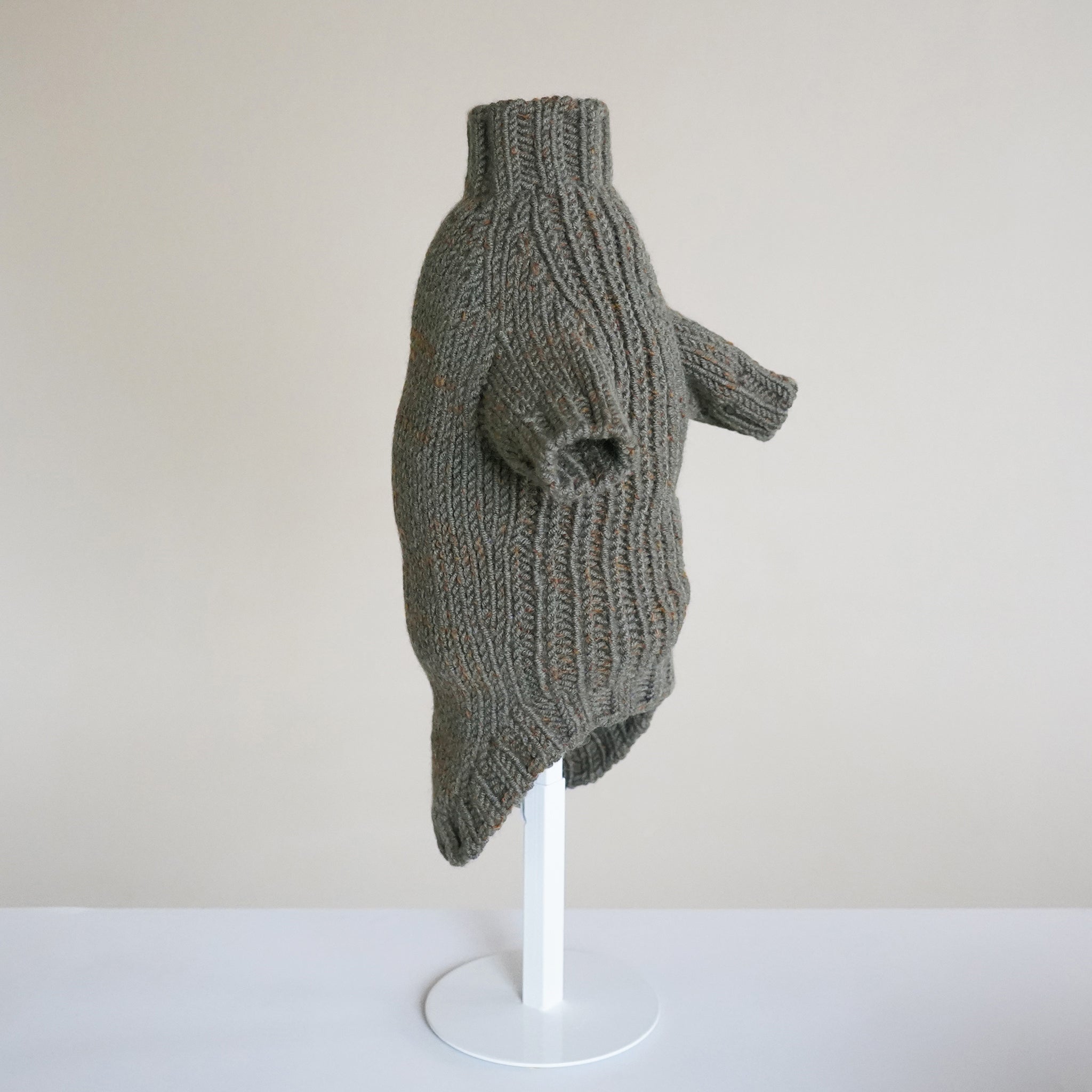 timeless sweater 001