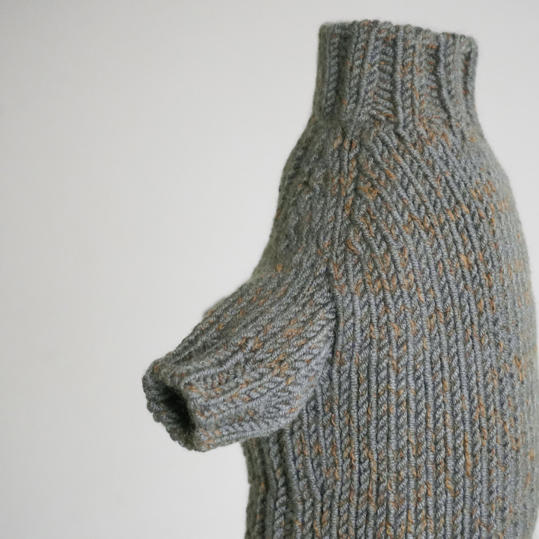 timeless sweater 001