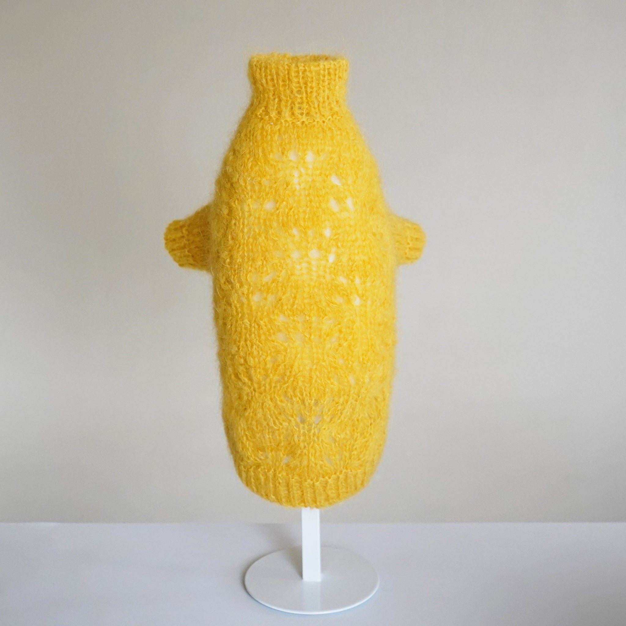 openwork sweater 001