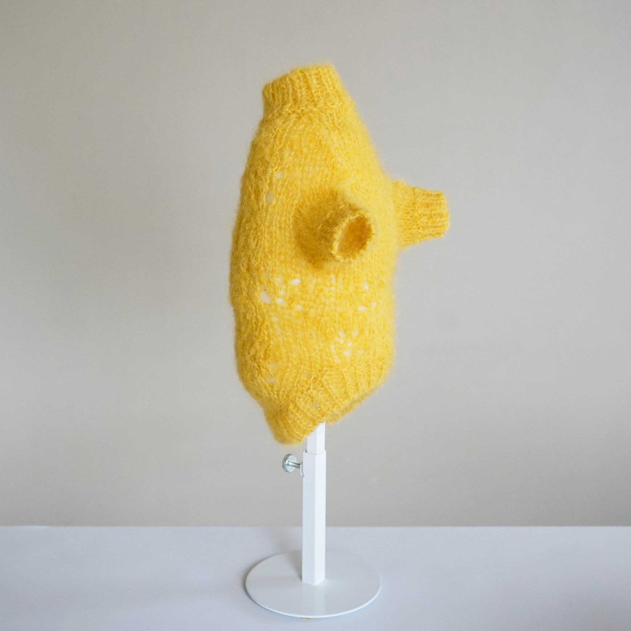 openwork sweater 001