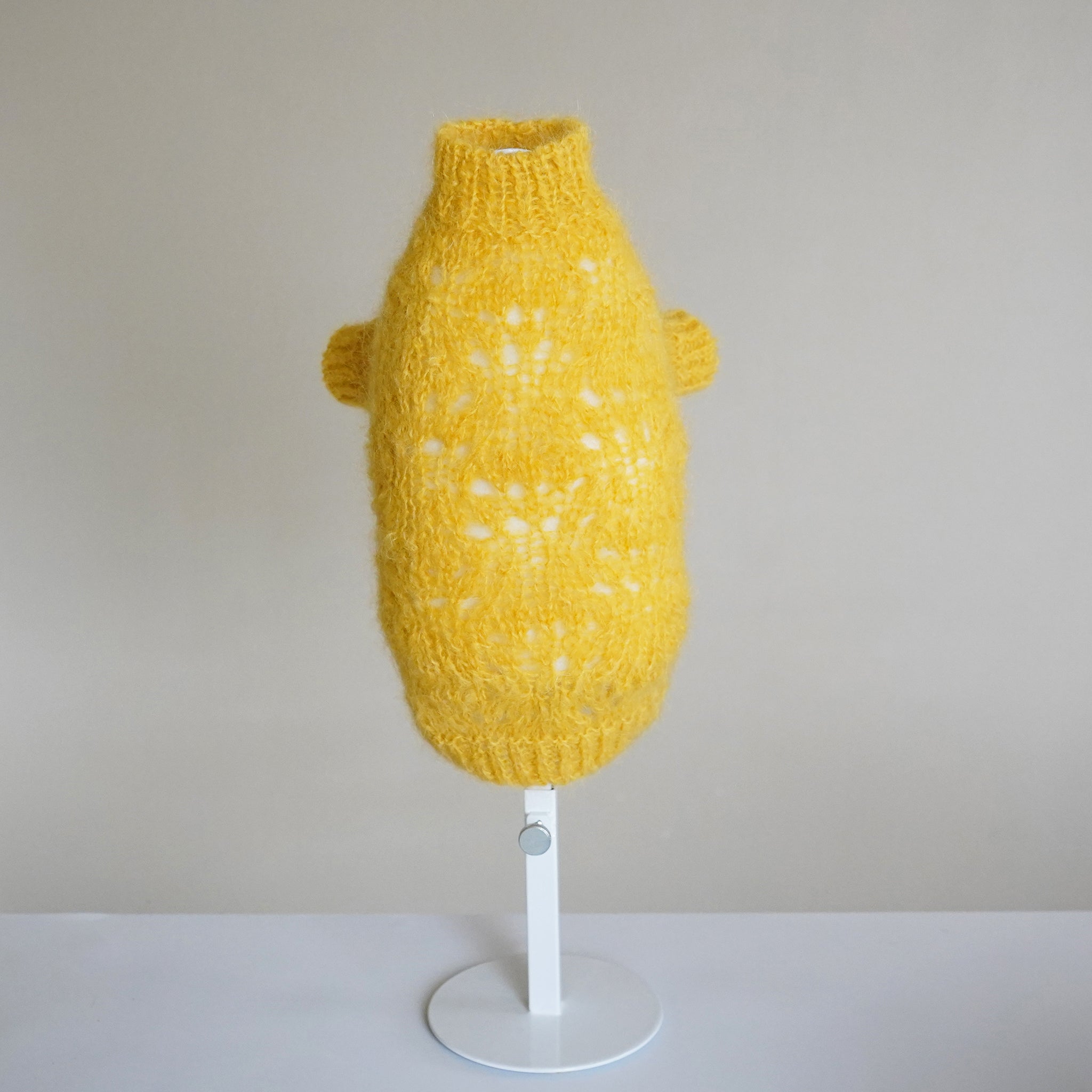 openwork sweater 001