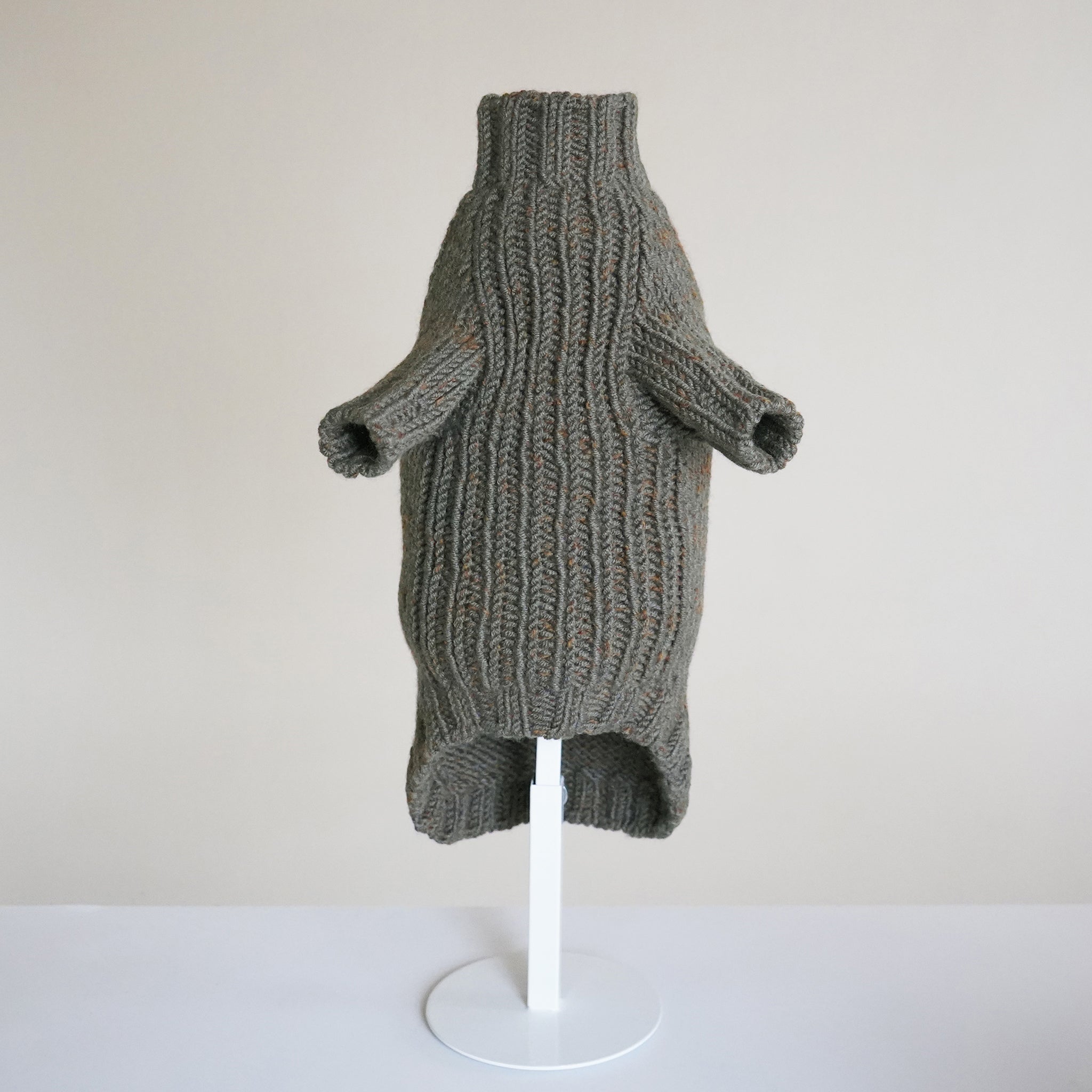 timeless sweater 001